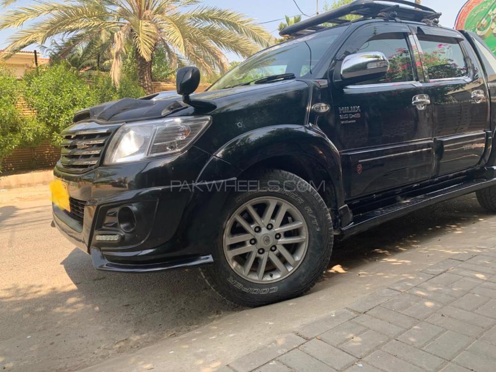 Toyota Hilux 2012 for Sale in Karachi Image-1