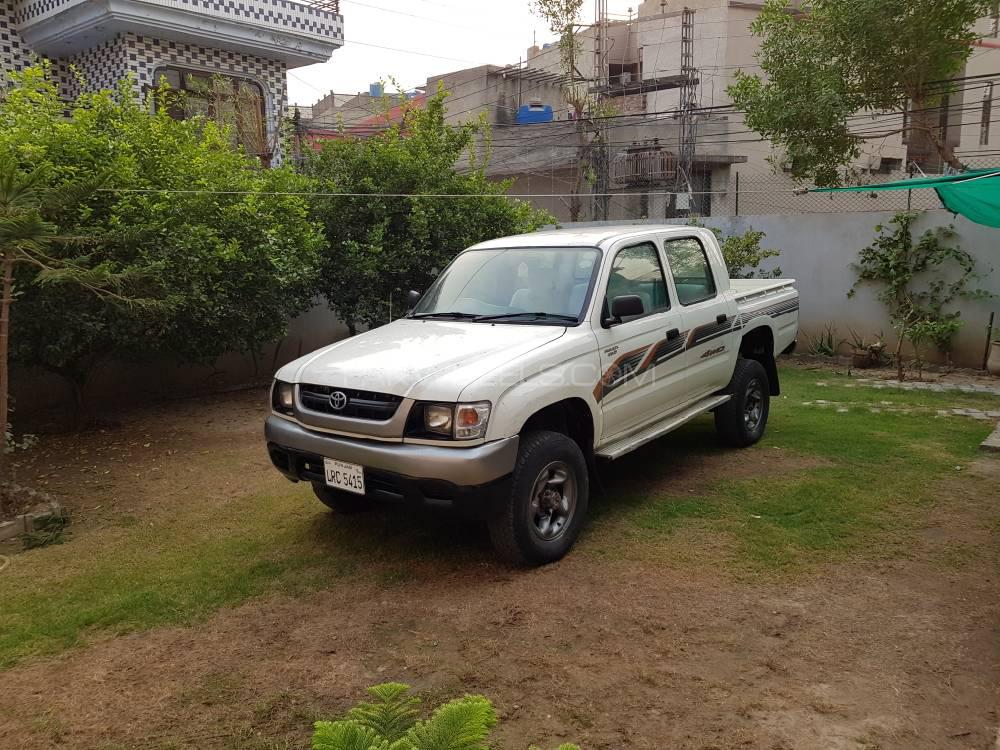 Toyota Hilux 2002 for Sale in Lahore Toyota Hilux 2002 for Sale in Lahore Image-4