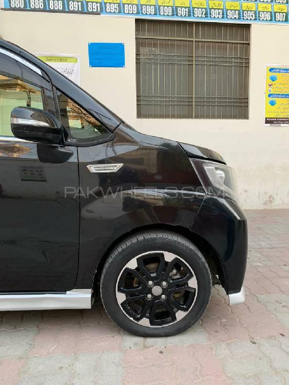 Daihatsu Move 2014 for Sale in Sialkot Daihatsu Move 2014 for Sale in Sialkot Image-12