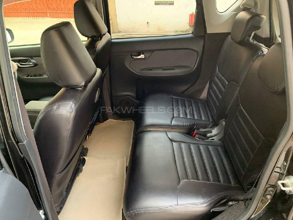 Daihatsu Move 2014 for Sale in Sialkot Daihatsu Move 2014 for Sale in Sialkot Image-10