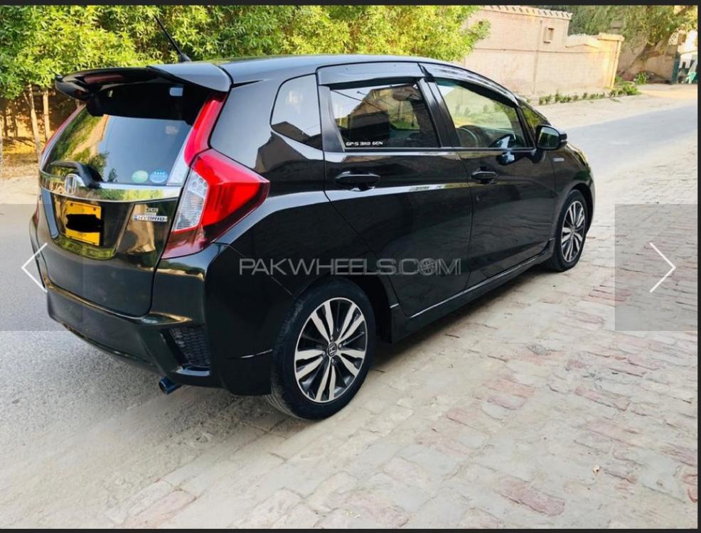Honda Fit 2014 for Sale in Faisalabad Image-1