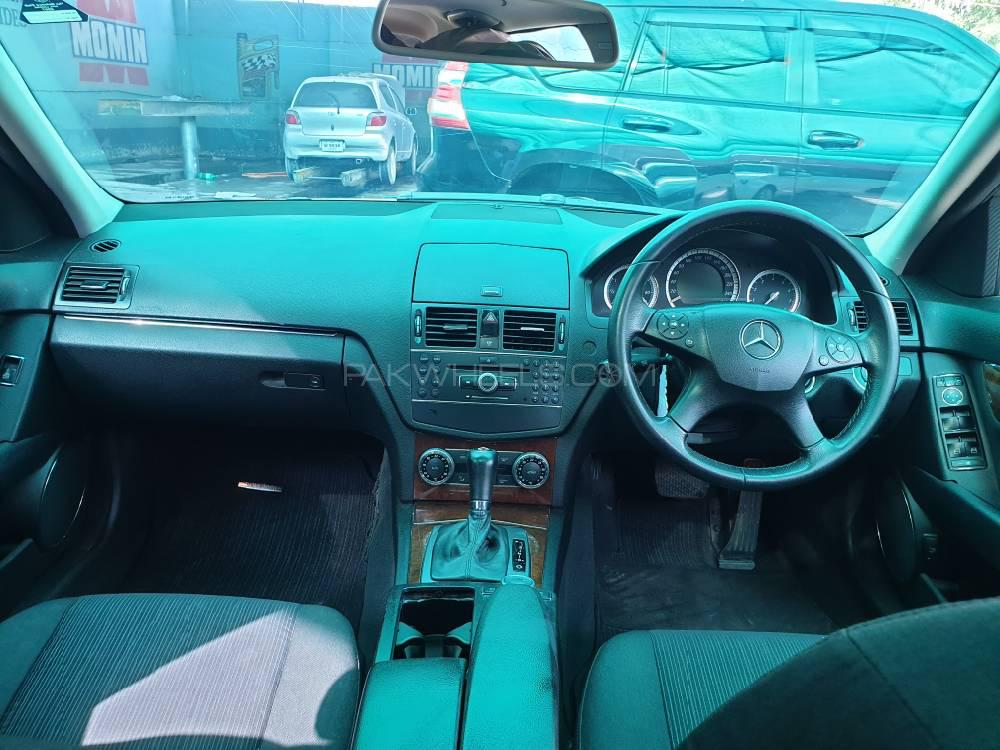 Mercedes Benz C Class 2007 for Sale in Peshawar Mercedes Benz C Class 2007 for Sale in Peshawar Image-7