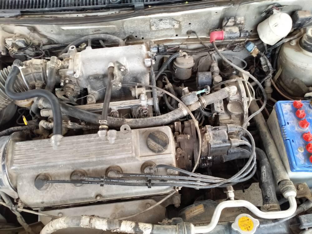 Suzuki Cultus 2004 for Sale in Sahiwal Suzuki Cultus 2004 for Sale in Sahiwal Image-7
