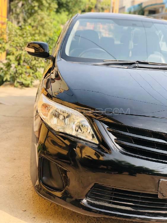 Toyota Corolla 2011 for Sale in Peshawar Image-1
