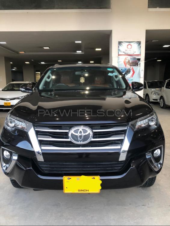 Toyota Fortuner 2017 for Sale in Karachi Image-1