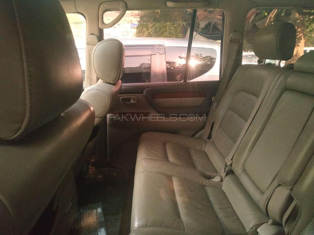 ٹویوٹا لینڈ کروزر 2001 for Sale in اسلام آباد ٹویوٹا لینڈ کروزر 2001 for Sale in اسلام آباد Image-11