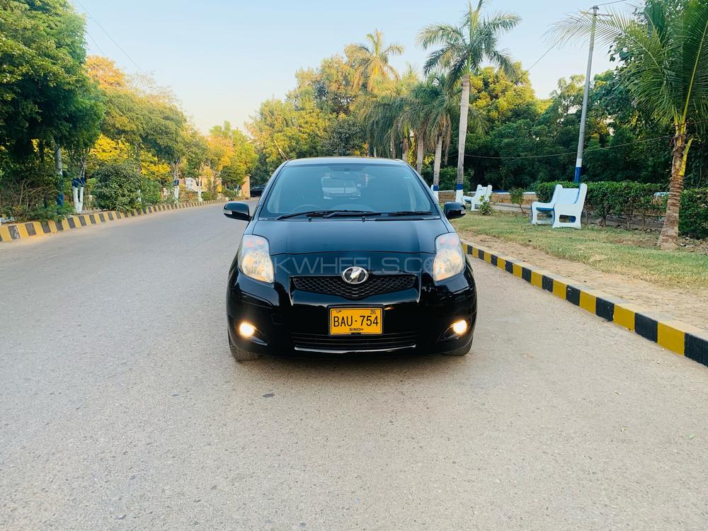 Toyota Vitz 2010 for Sale in Karachi Toyota Vitz 2010 for Sale in Karachi Image-2