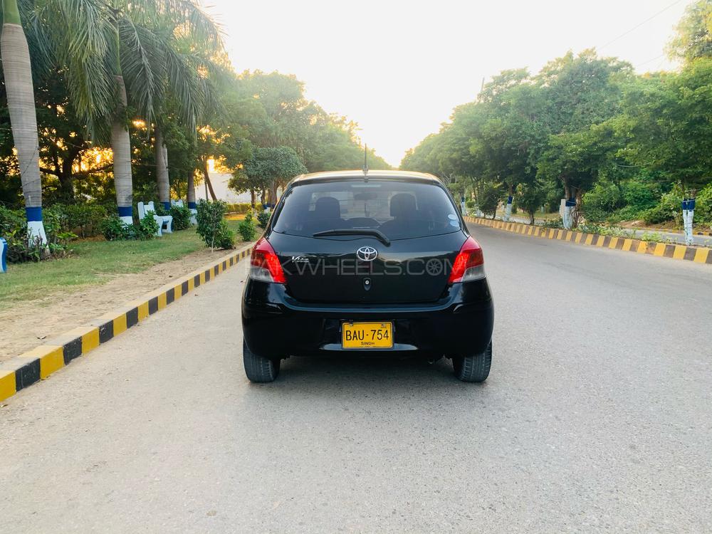 Toyota Vitz 2010 for Sale in Karachi Toyota Vitz 2010 for Sale in Karachi Image-6