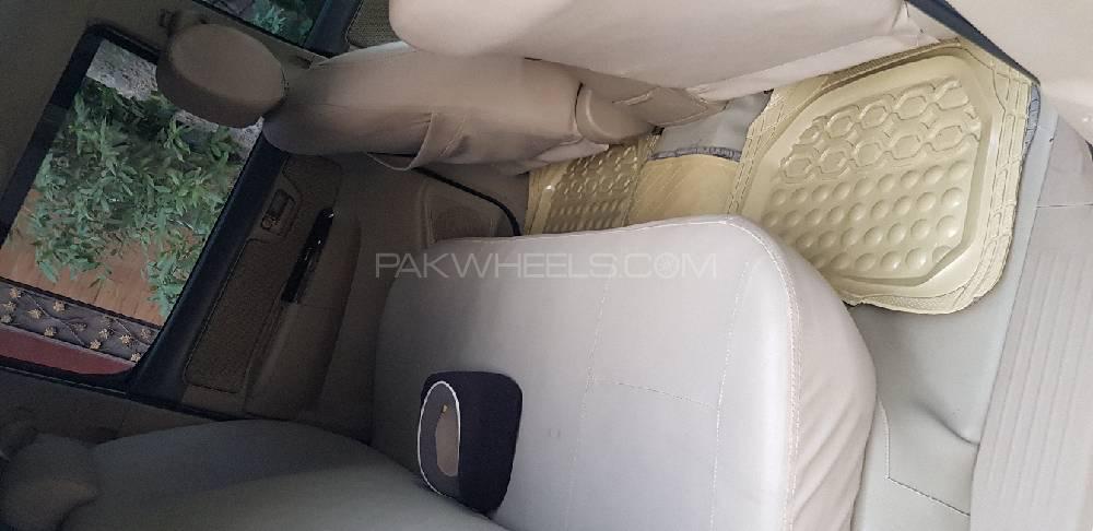Toyota Hilux 2013 for Sale in Peshawar Toyota Hilux 2013 for Sale in Peshawar Image-7