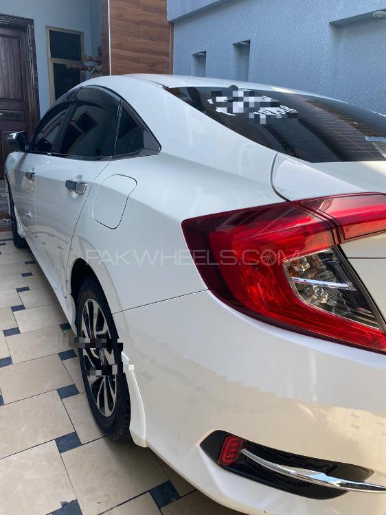 ہونڈا سوک 2018 for Sale in گجرات ہونڈا سوک 2018 for Sale in گجرات Image-3