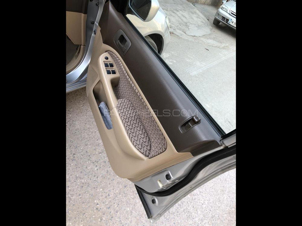 Honda Civic 2005 for Sale in Islamabad Honda Civic 2005 for Sale in Islamabad Image-5