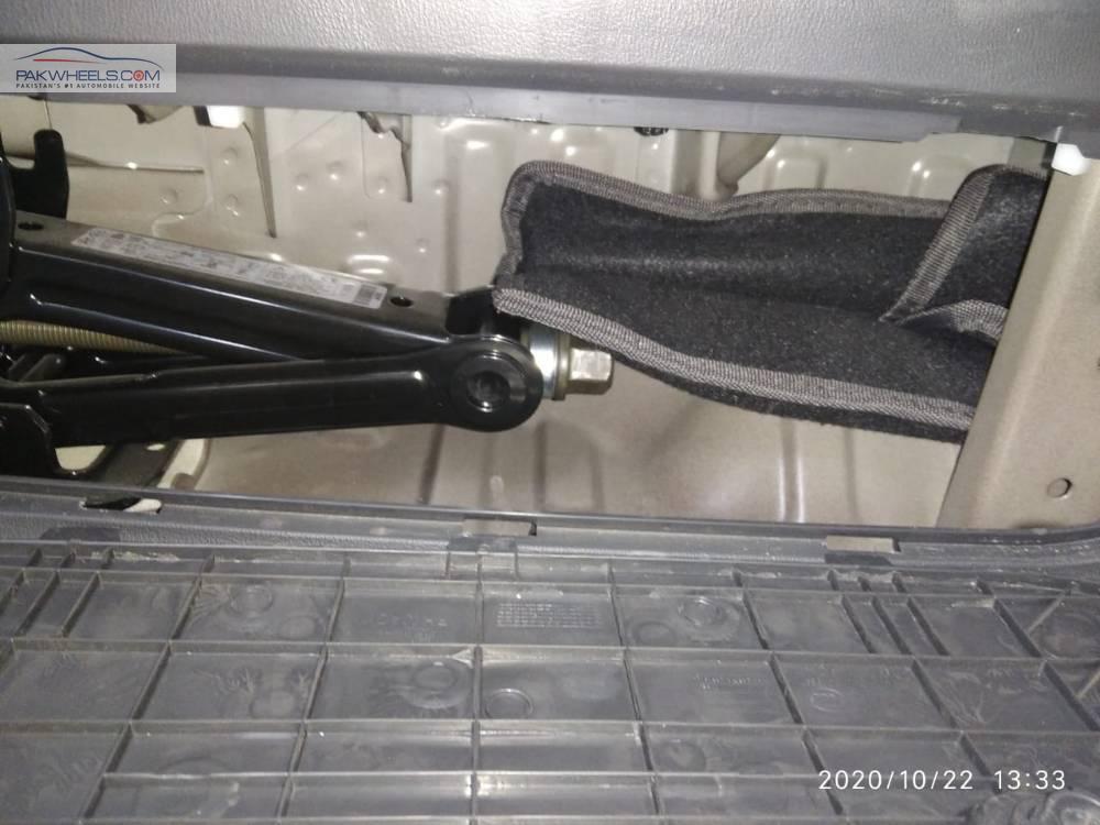 Hyundai Grand Starex 2019 for Sale in Karachi Hyundai Grand Starex 2019 for Sale in Karachi Image-8