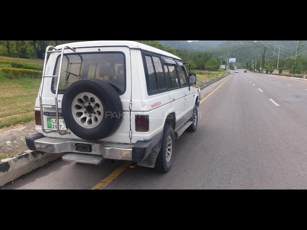 Mitsubishi Pajero 1986 for Sale in Islamabad Mitsubishi Pajero 1986 for Sale in Islamabad Image-11