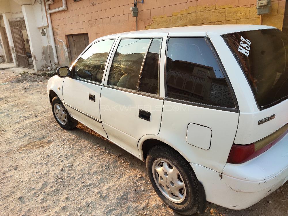Suzuki Cultus 2006 for Sale in Hyderabad Suzuki Cultus 2006 for Sale in Hyderabad Image-5