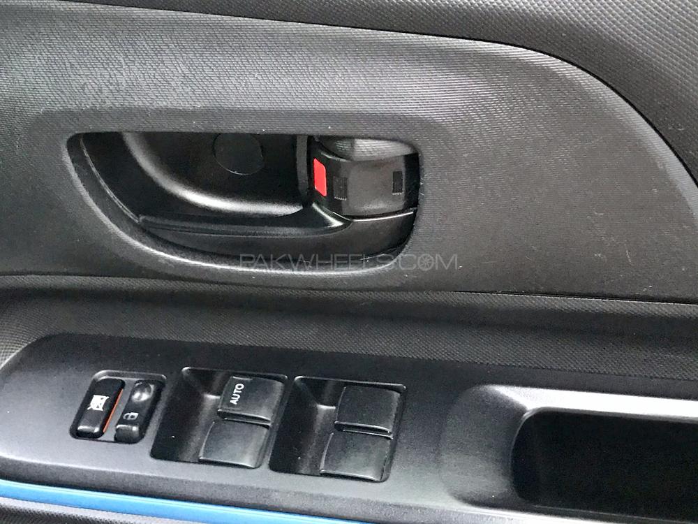 Toyota Aqua 2014 for Sale in Islamabad Toyota Aqua 2014 for Sale in Islamabad Image-3