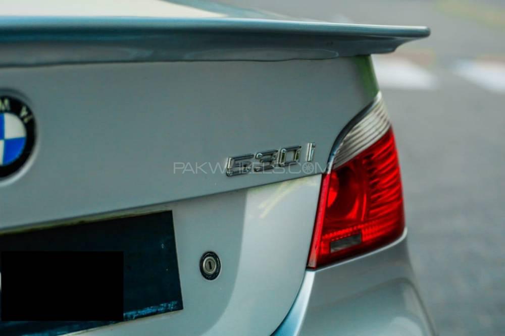 بی ایم ڈبلیو 5 سیریز 2005 for Sale in لاہور بی ایم ڈبلیو 5 سیریز 2005 for Sale in لاہور Image-7