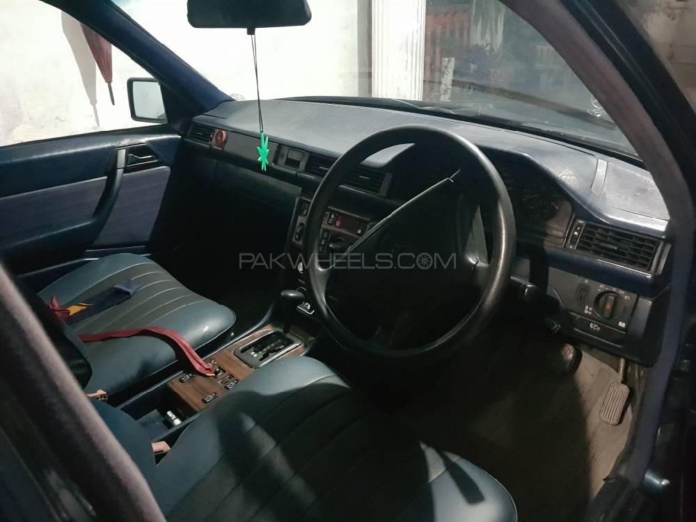 Mercedes Benz 200 D 1992 for Sale in Peshawar Image-1