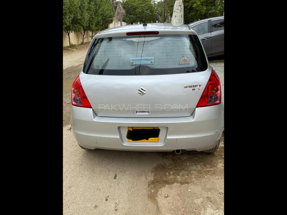 Suzuki Swift 2015 for Sale in Karachi Suzuki Swift 2015 for Sale in Karachi Image-4