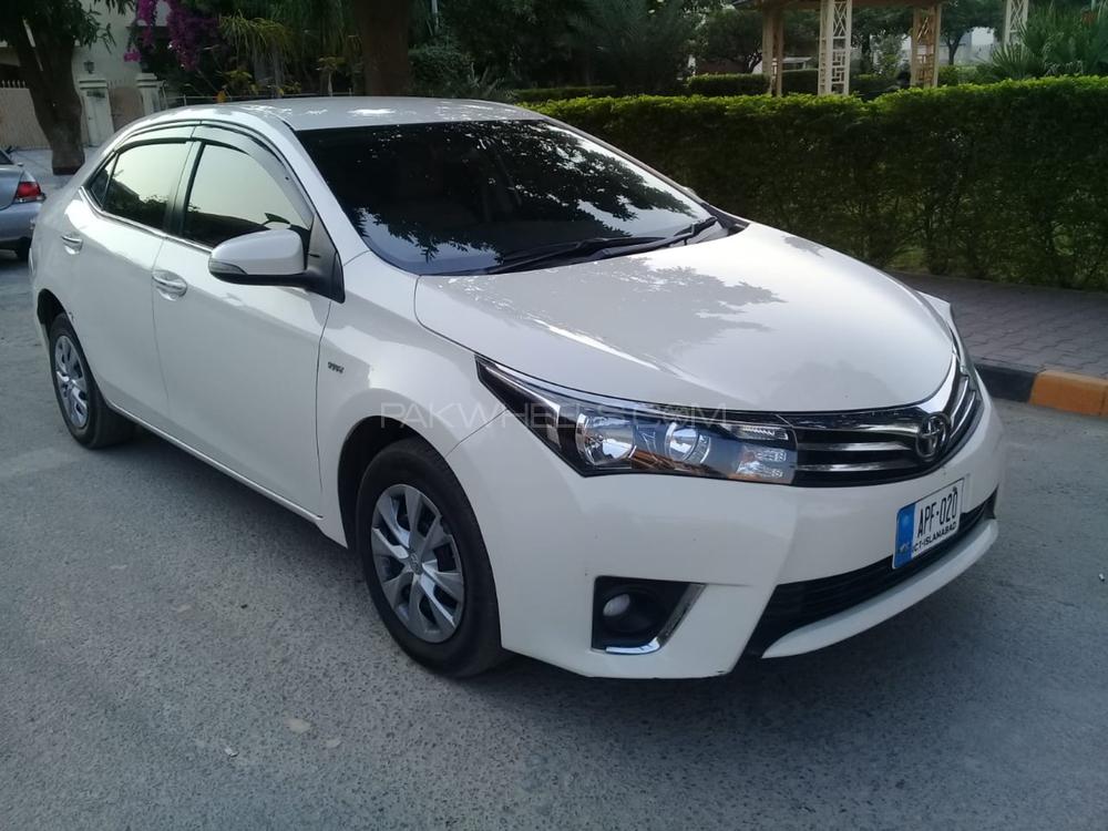 Toyota Corolla 2016 for Sale in Islamabad Image-1