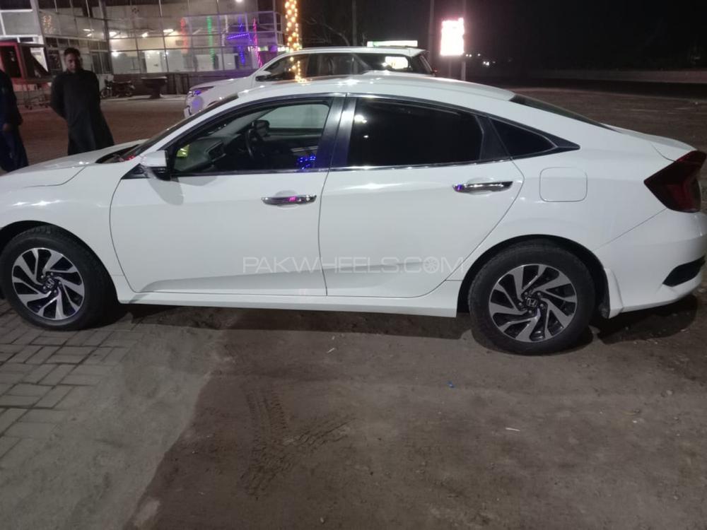 ہونڈا سوک 2017 for Sale in گجرات ہونڈا سوک 2017 for Sale in گجرات Image-5