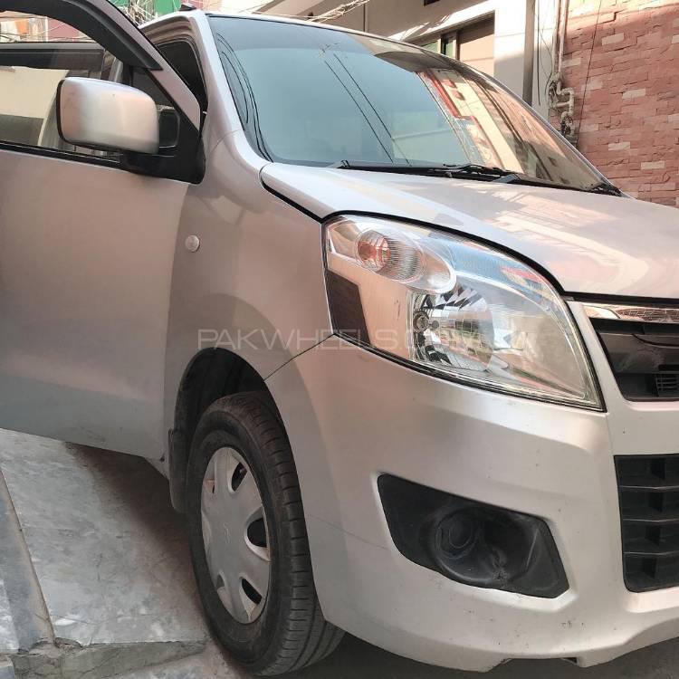 Suzuki Wagon R 2017 for Sale in Lahore Image-1