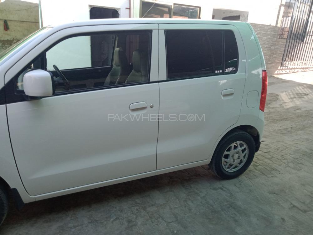 Suzuki Wagon R 2018 for Sale in Rahim Yar Khan Suzuki Wagon R 2018 for Sale in Rahim Yar Khan Image-3