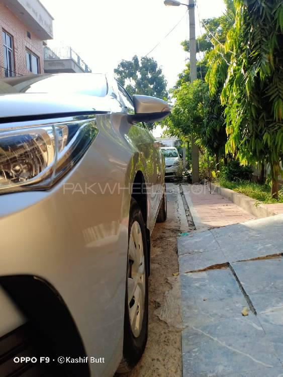 Toyota Corolla 2018 for Sale in Lahore Toyota Corolla 2018 for Sale in Lahore Image-12
