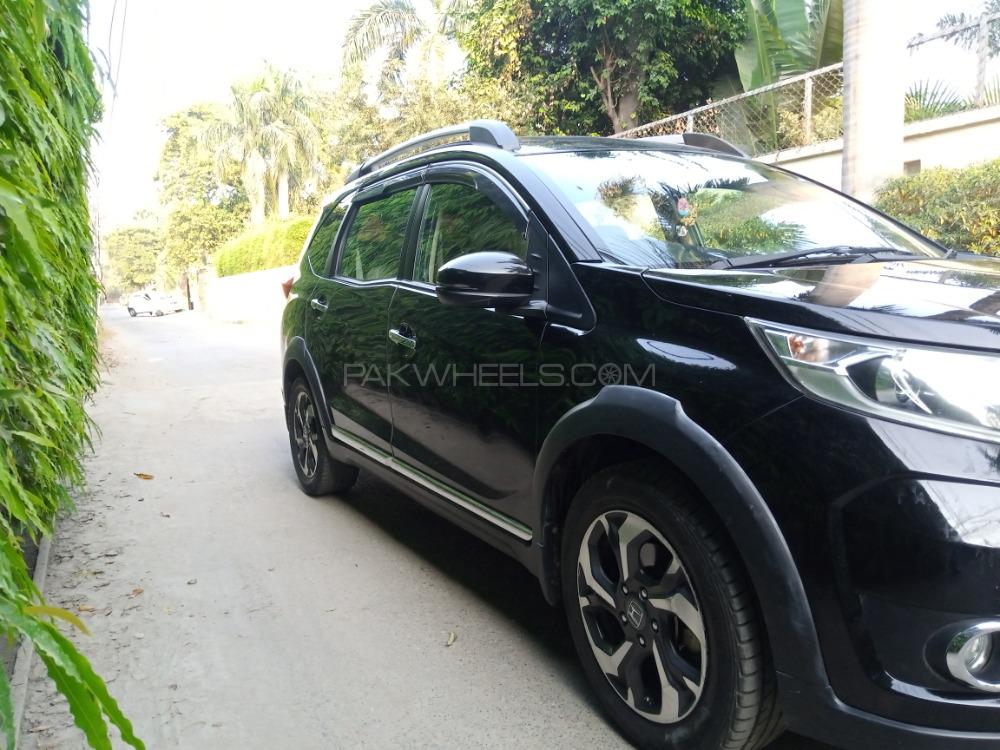 Honda BR-V 2019 for Sale in Lahore Honda BR-V 2019 for Sale in Lahore Image-8