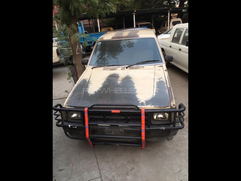 Mazda B2200 1992 for Sale in Lahore Image-1