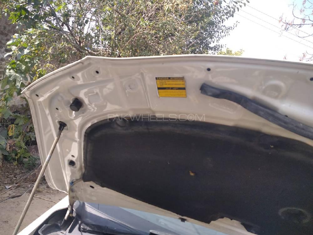 Toyota Corolla 2011 for Sale in Attock Toyota Corolla 2011 for Sale in Attock Image-7
