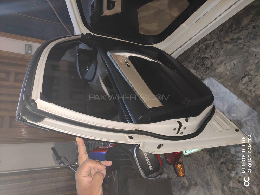 Toyota Corolla 2015 for Sale in Faisalabad Toyota Corolla 2015 for Sale in Faisalabad Image-4