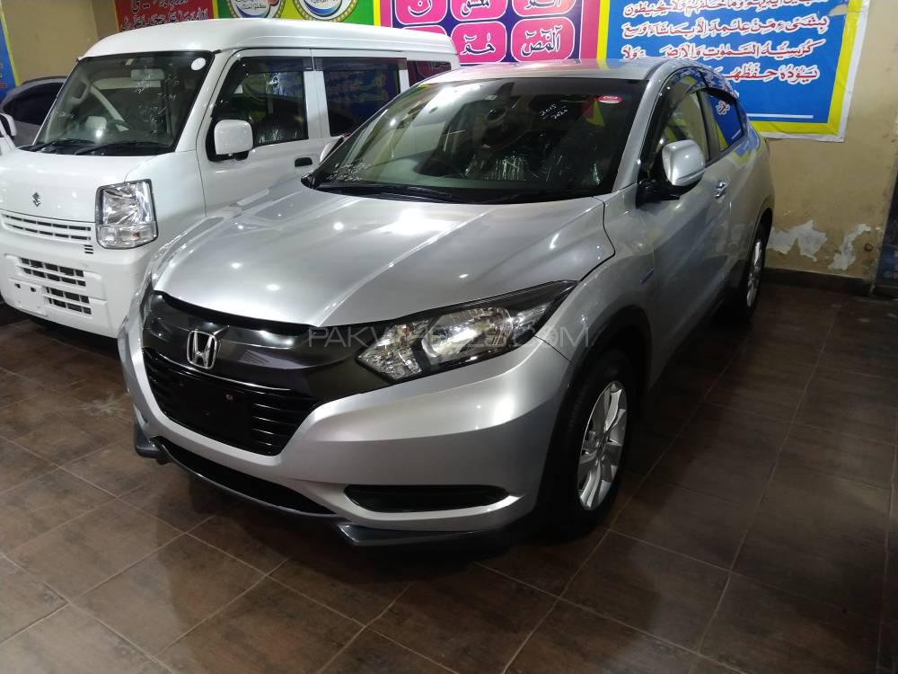 Honda Vezel 2015 for Sale in Gujranwala Honda Vezel 2015 for Sale in Gujranwala Image-3