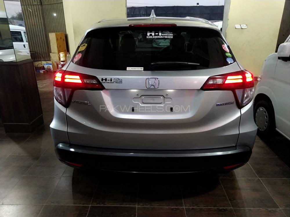 Honda Vezel 2015 for Sale in Gujranwala Honda Vezel 2015 for Sale in Gujranwala Image-18