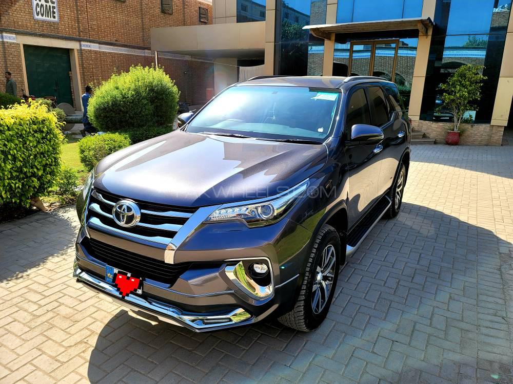 Toyota Fortuner 2020 for Sale in Multan Image-1