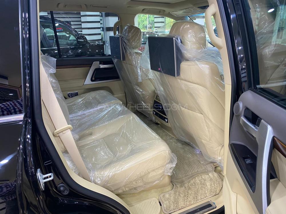Toyota Land Cruiser 2016 for Sale in Islamabad Toyota Land Cruiser 2016 for Sale in Islamabad Image-8