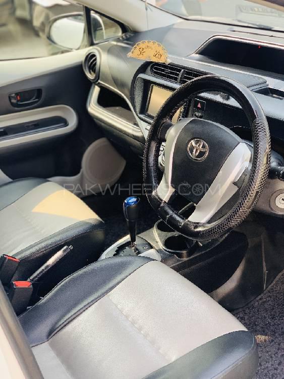 Toyota Aqua 2014 for Sale in Peshawar Toyota Aqua 2014 for Sale in Peshawar Image-2