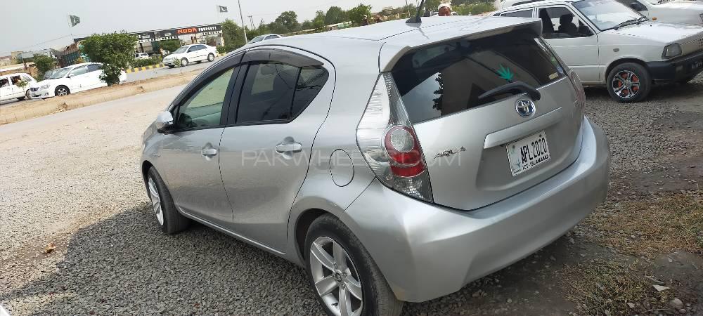 Toyota Aqua 2014 for Sale in Peshawar Toyota Aqua 2014 for Sale in Peshawar Image-3