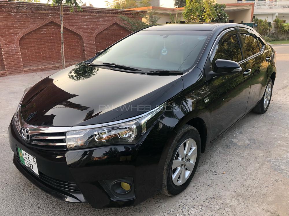 Toyota Corolla 2015 for Sale in Lahore Toyota Corolla 2015 for Sale in Lahore Image-3