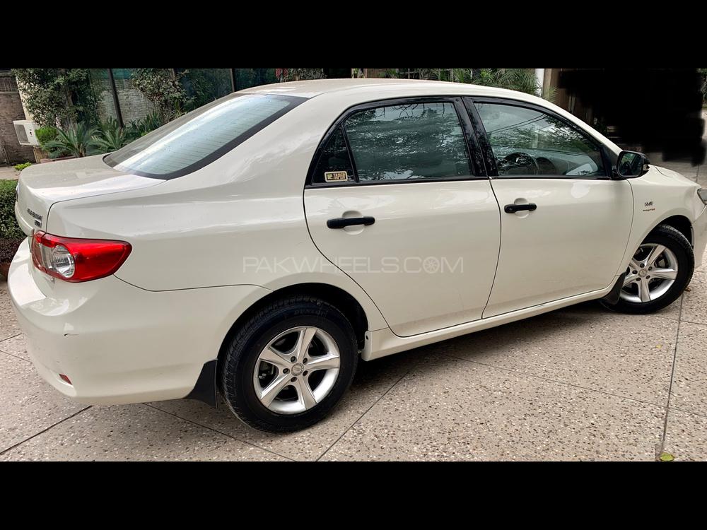 Toyota Corolla 2013 for Sale in Peshawar Toyota Corolla 2013 for Sale in Peshawar Image-4
