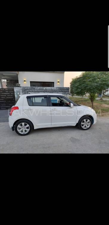 Suzuki Swift 2018 for Sale in Lahore Suzuki Swift 2018 for Sale in Lahore Image-2
