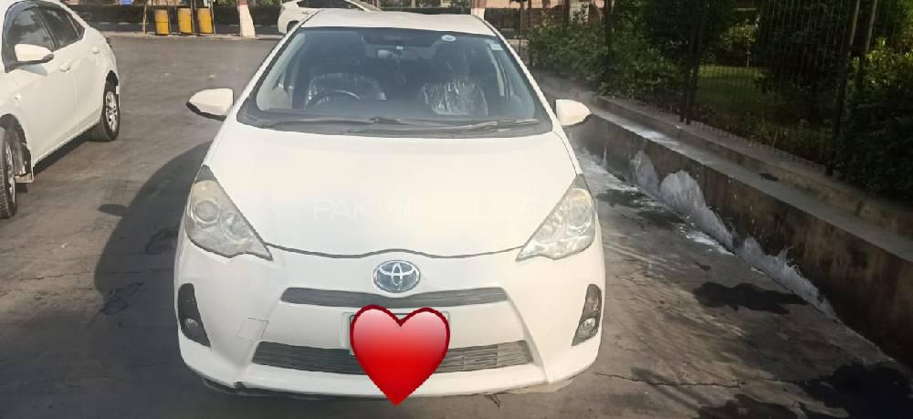 Toyota Aqua 2012 for Sale in Gujranwala Image-1