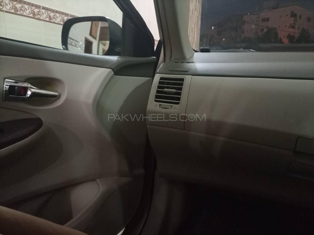 ٹویوٹا کرولا 2010 for Sale in حیدرآباد ٹویوٹا کرولا 2010 for Sale in حیدرآباد Image-5