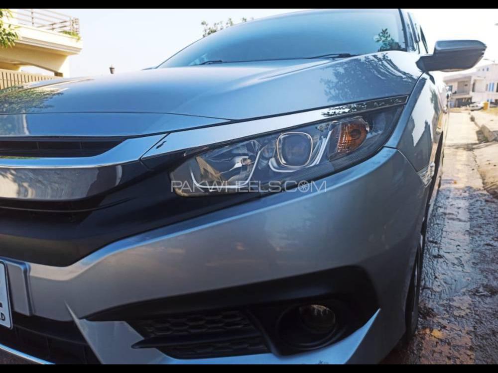 Honda Civic 2017 for Sale in Multan Honda Civic 2017 for Sale in Multan Image-4