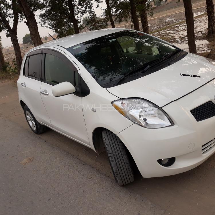 Toyota Vitz 2007 for Sale in Bannu Toyota Vitz 2007 for Sale in Bannu Image-9