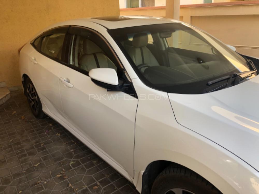 Honda Civic 2018 for Sale in Rawalpindi Honda Civic 2018 for Sale in Rawalpindi Image-5