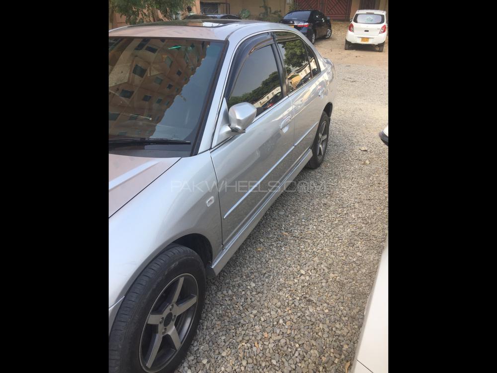 ہونڈا سوک 2002 for Sale in کراچی ہونڈا سوک 2002 for Sale in کراچی Image-3