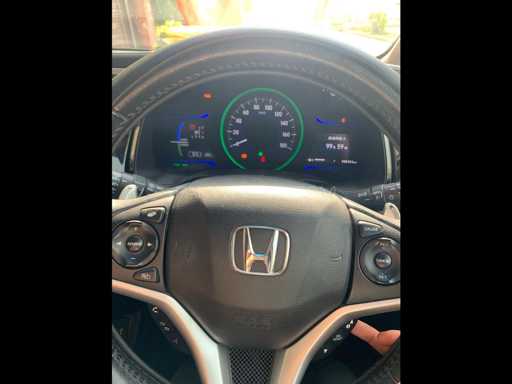Honda Fit 2015 for Sale in Lahore Honda Fit 2015 for Sale in Lahore Image-6