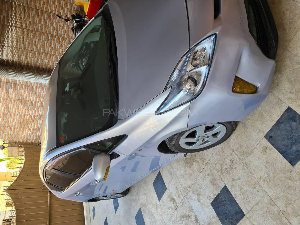 Toyota Prius 2014 for Sale in Gujrat Toyota Prius 2014 for Sale in Gujrat Image-7