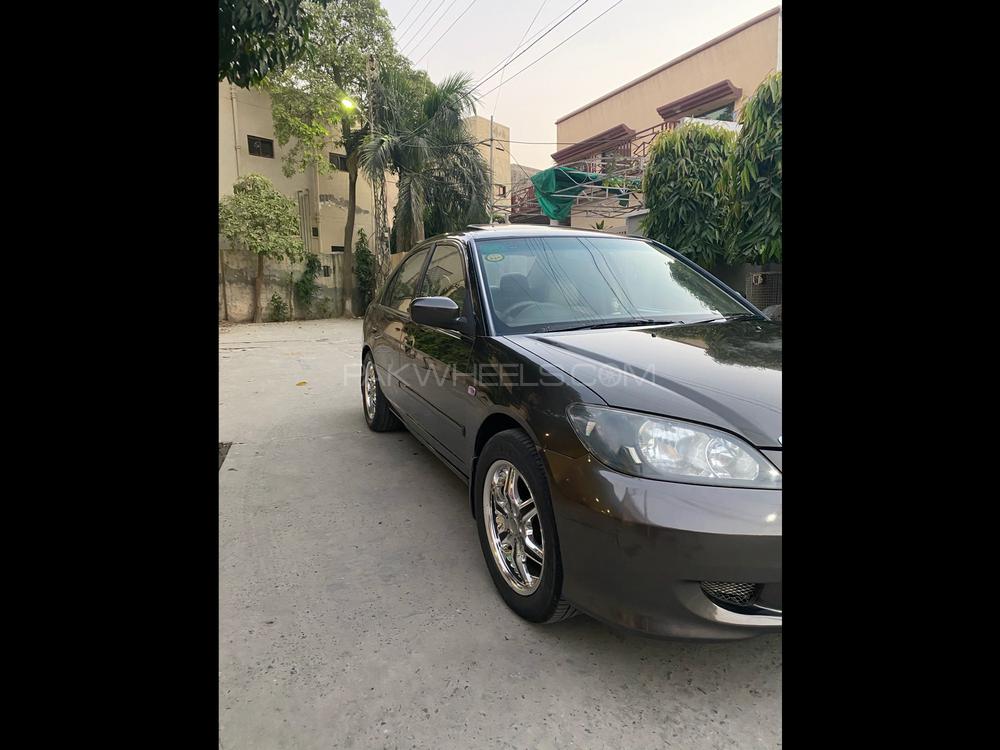 Honda Civic 2005 for Sale in Lahore Honda Civic 2005 for Sale in Lahore Image-11