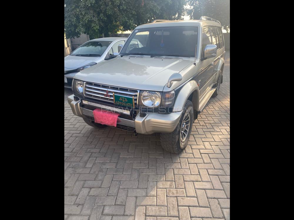 Mitsubishi Pajero 1994 for Sale in Lahore Image-1